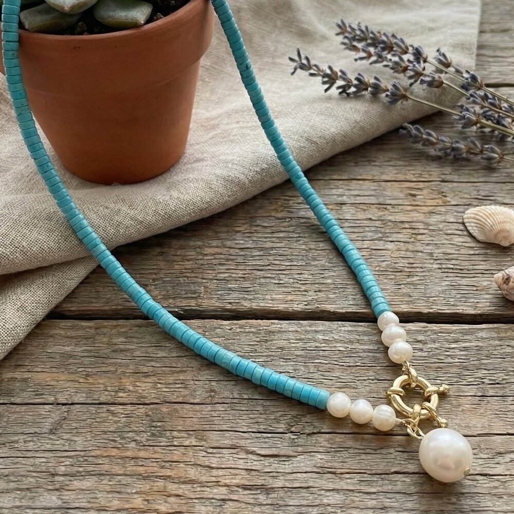 Turquoise & Freshwater Pearls Beaded Necklace | 14k Gold Accents | Trendy Chic